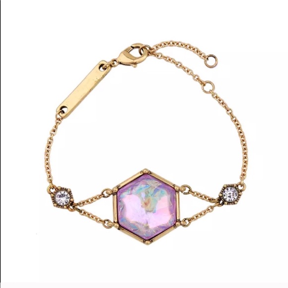 Pretty Earrings - Picture 6 of 7